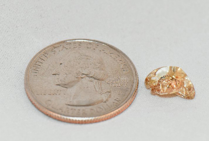 Di dao cong vien, nhat duoc kim cuong vang sieu hiem tien ty-Hinh-2