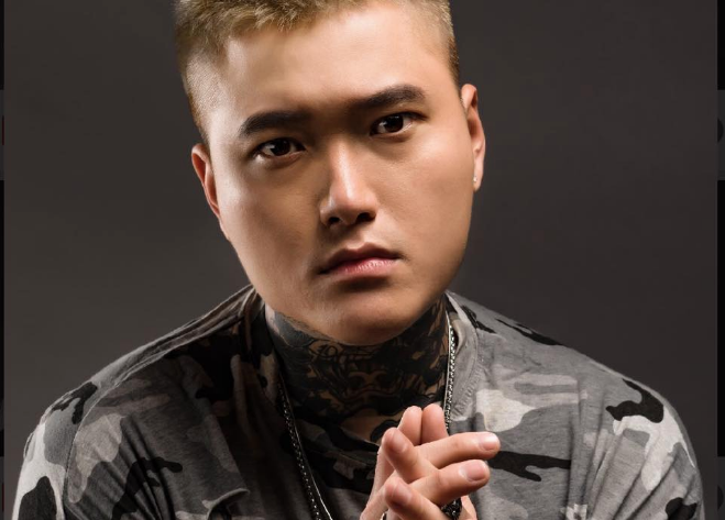 Vu Duy Khanh rao ban nha lam liveshow bat chap lo tien ti-Hinh-3