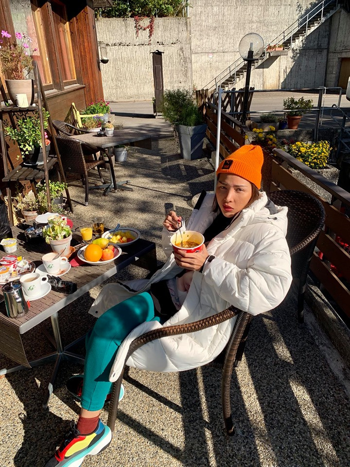 Cu dan mang tiep tuc soi moi anh khi ngu cua HH Ky Duyen-Hinh-3