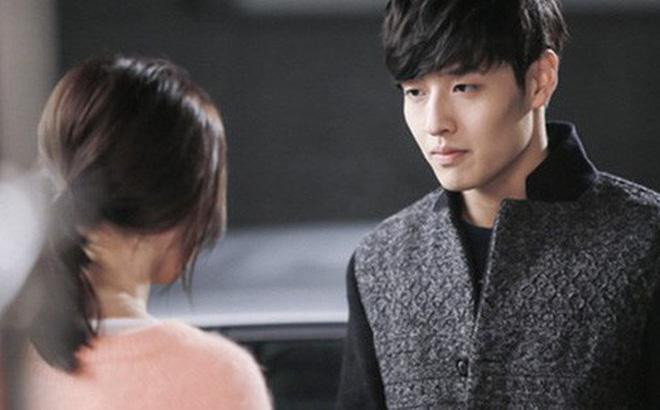 Ngoai tinh voi vo cu, toi bang hoang truoc thai do cua vo moi