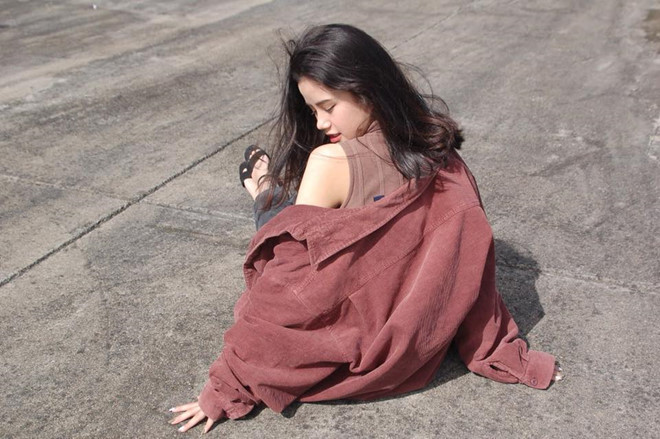 Một vài dân mạng để lại bình luận đùa vui rằng Như Mẫn là đại diện cho con gái Đà Lạt nhờ làn da trắng, phong cách dịu dàng. "Hầu hết con gái ở thành phố sương mù đều trắng, da ửng hồng, mình cảm thấy khá may mắn khi sinh ra ở đây", 10X nói.