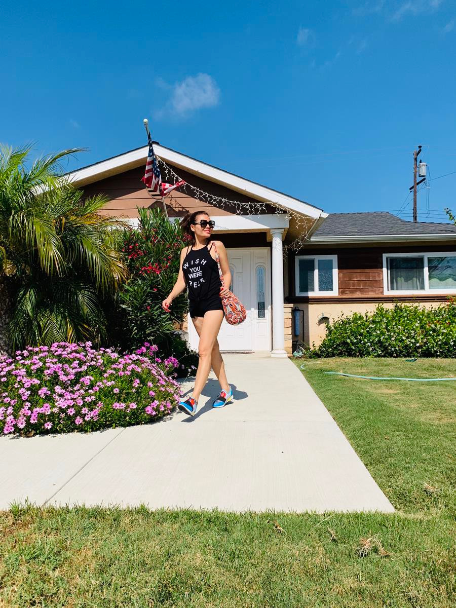 Ngọc Anh chia sẻ, trải qua những thăng trầm trong hạnh phúc riêng, cuộc sống của chị hiện tại ở bên Mỹ rất bình yên, và chị vô cùng yêu những khoảnh khắc này.