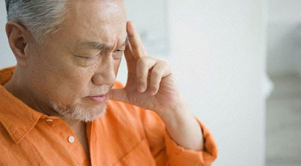 Dau ngan ngam vi bo chong thuong xuyen vang tuc truoc mat chau