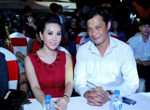 Thu Hoai lan dau len tieng ve cuoc song hon nhan voi chong cu