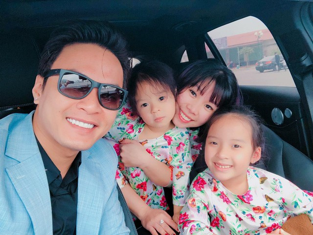 Hong Dang chia se bi quyet nuoi con gai xinh nhu hoa hau