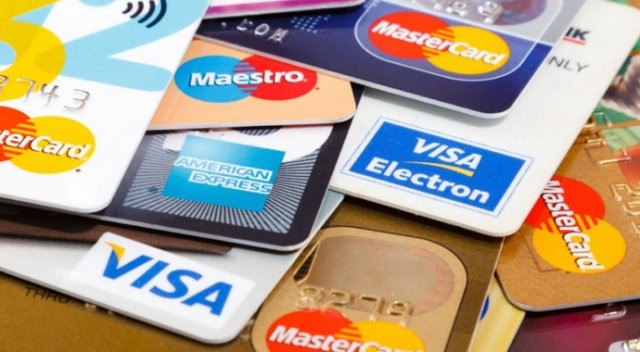 Nam lay 3 dieu nay de tranh rui ro khi de tien trong the ATM