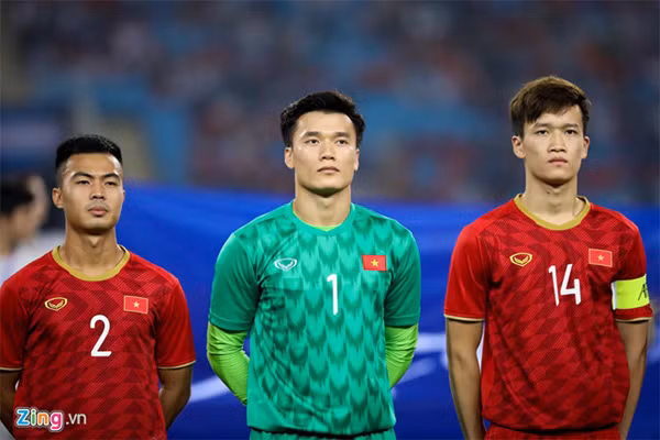 So phan ky la cua 2 anh em Bui Tien Dung o U23 Viet Nam