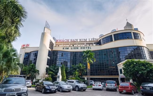 Biet thu Phap co 2.000 m2 giua pho lon Ha Noi cua tap doan Bau Thuy