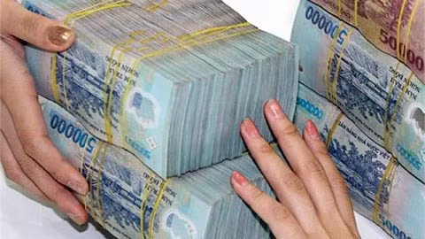 Ban dat 1,5 ty, chong keo kiet van quyet trung thanh voi xe may