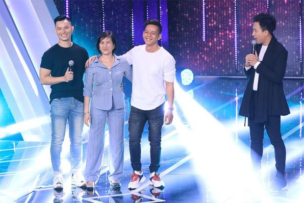 Cap LGBT tung duoc nguong mo trong 'Nguoi ay la ai' da chia tay