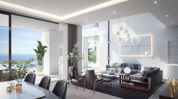 Bạn bè, người thân của cầu thủ người Bồ Đào Nha đến chơi có thể vừa trò chuyện, vừa tận hưởng cảnh sắc thiên nhiên Địa Trung Hải khi không gian trong nhà, ngoài trời được hòa quyện tinh tế.