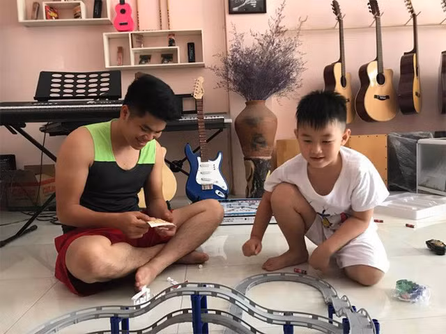 Bi mia mai vi khoe hanh phuc, Le Phuong thang than dap tra sau cay