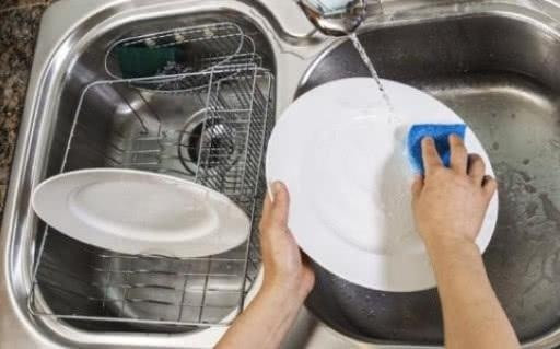 3 sai lam nhieu nguoi mac khi rua bat dua khien gia dinh mac benh