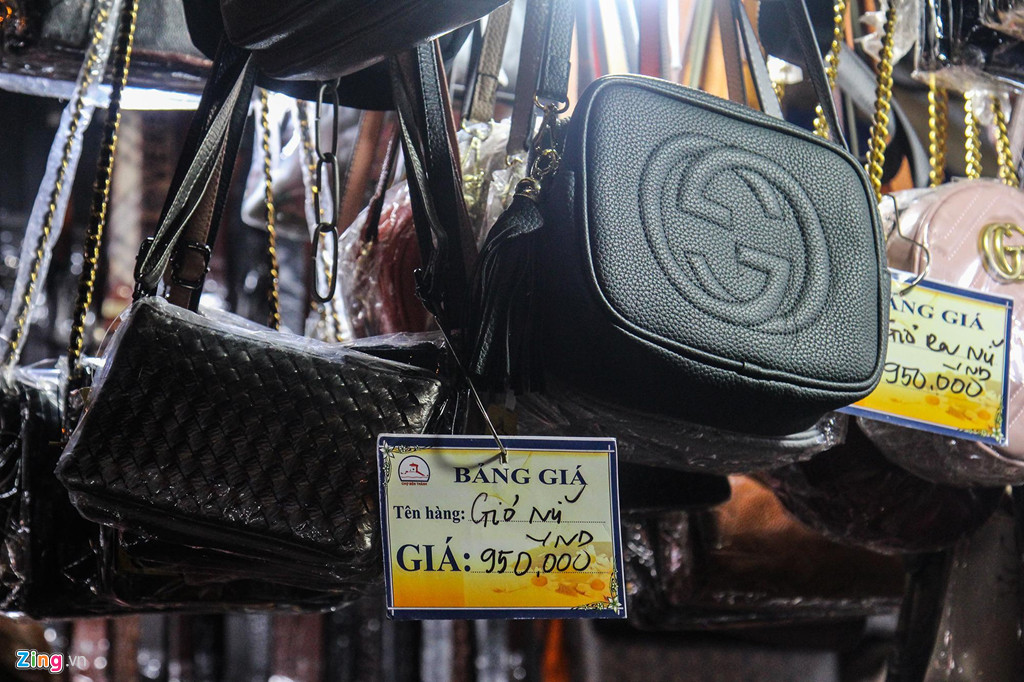 Vai chuc trieu thue sap, tieu thuong cho dem Ben Thanh kiem loi ra sao-Hinh-2