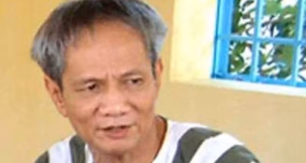 Bi an noi chon cat cua ong 