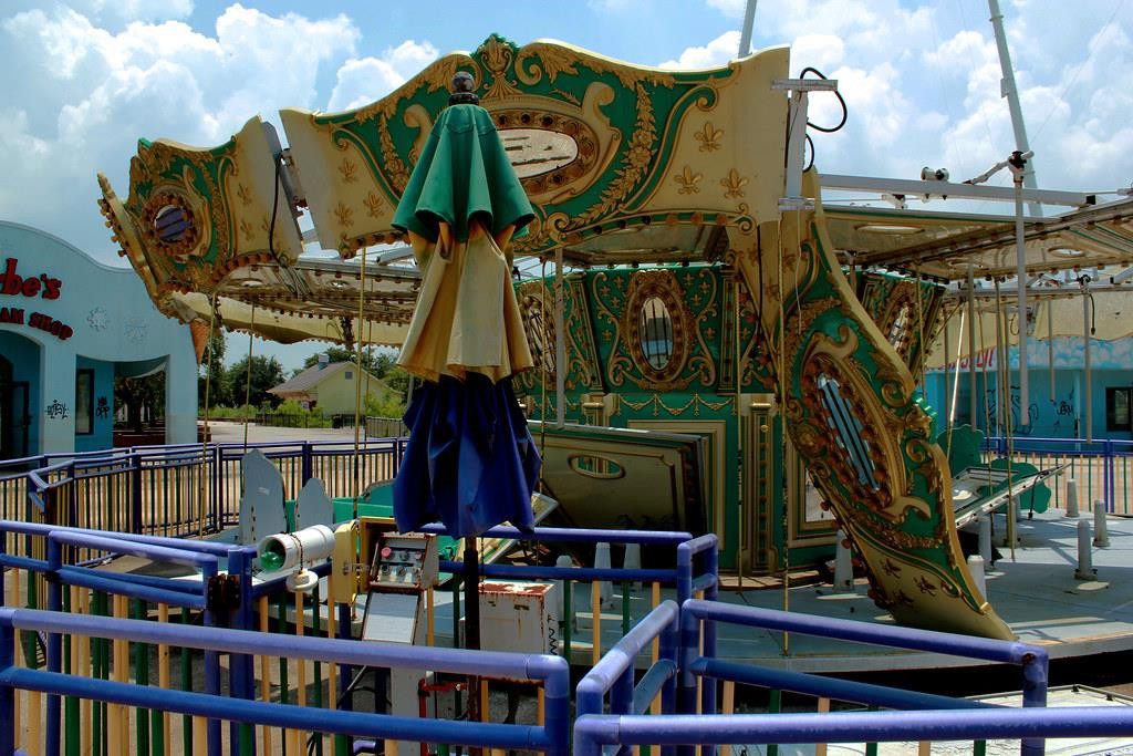 Mọi hy vọng về sự hồi sinh công viên giải trí này đều chính thức tan vỡ khi báo cáo trên phương tiện truyền thông của thành phố cho biết nơi đây sẽ bị phá hủy vào năm 2019. Tuy nhiên, tới nay, đây vẫn là minh chứng rõ ràng cho tác động mạnh mẽ của cơn bão Katrina đối với thành phố New Orleans. Ảnh: Flickr.