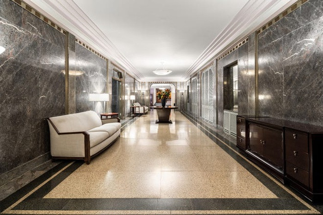 Những căn hộ thông thường được rao bán ở đây có giá từ 1,9 triệu USD đến 8,5 triệu USD.