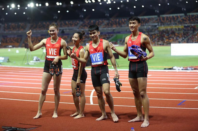 Trước đó, Nhật Hoàng cùng 3 đồng đội Nguyễn Thị Hằng, Quách Thị Lan và Trần Đình Sơn đã giành tấm HCV đầu tiên cho điền kinh ở nội dung 4x400 m hỗn hợp với thành tích 3 phút 19 giây 50. Những thành tích xuất sắc của VĐV 10X nhận được nhiều lời tán dương trên mạng xã hội khi đây mới là lần đầu tiên anh tham dự SEA Games.