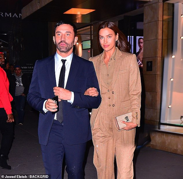 Bạn bè của Irina nói, cô chưa vội vàng chuyện hẹn hò trở lại.