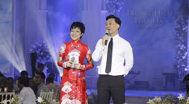 Cong Ly dap tra bat ngo khi bi dao dien Tran Luc nhac chuyen 