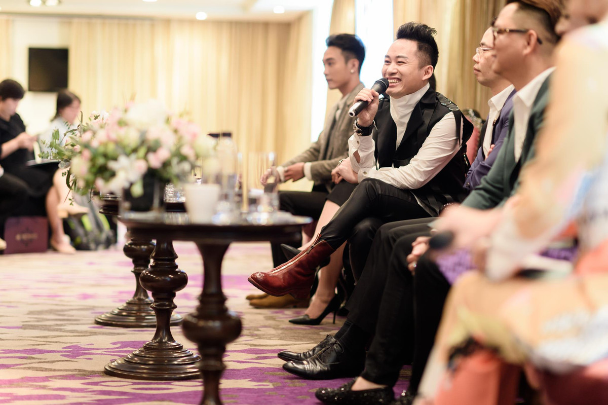 Tung Duong noi ve tin don mau thuan voi Ha Anh Tuan