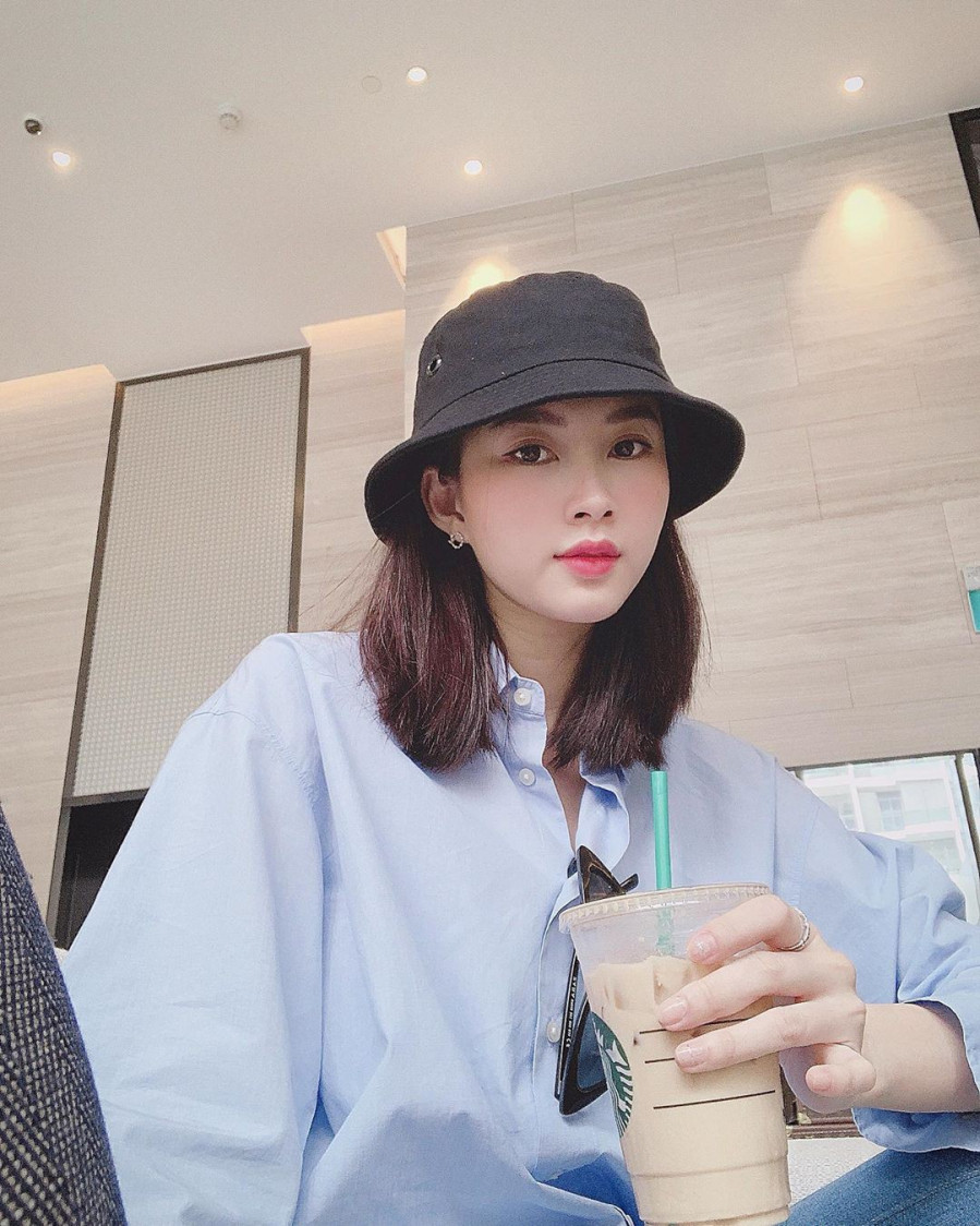 Chi vi dung coc nhua, Dang Thu Thao bi chi trich 