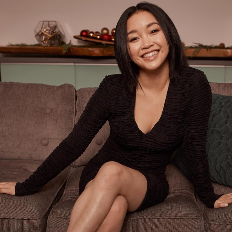 Sau bom tấn X-men, thừa thắng xông lên, Lana tiếp tục đóng một vai phụ trong Patriots day. Ngoài ra, bộ phim truyền hình To all the boys I've loved before - bộ phim tình cảm do Lana đóng chính cũng gây tiếng vang lớn. Các dự án khác như Deadly Class, Alita: Battle Angel... cũng rất thành công.