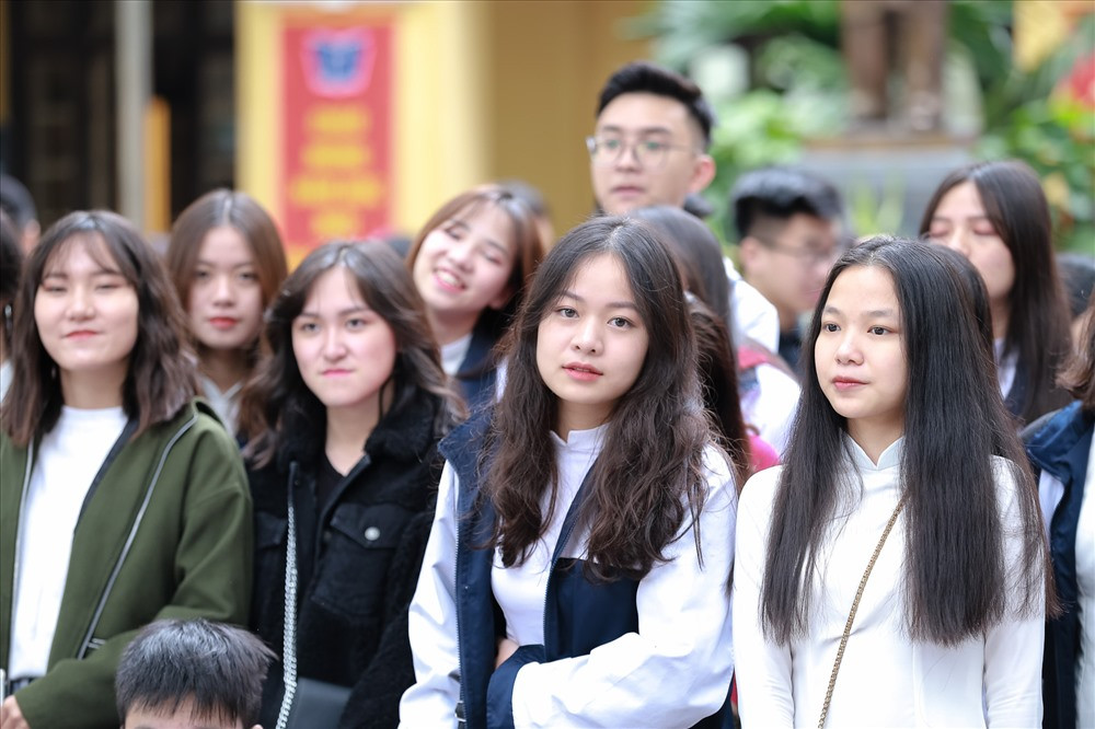 Nét đáng yêu của nữ sinh Phan Đình Phùng.