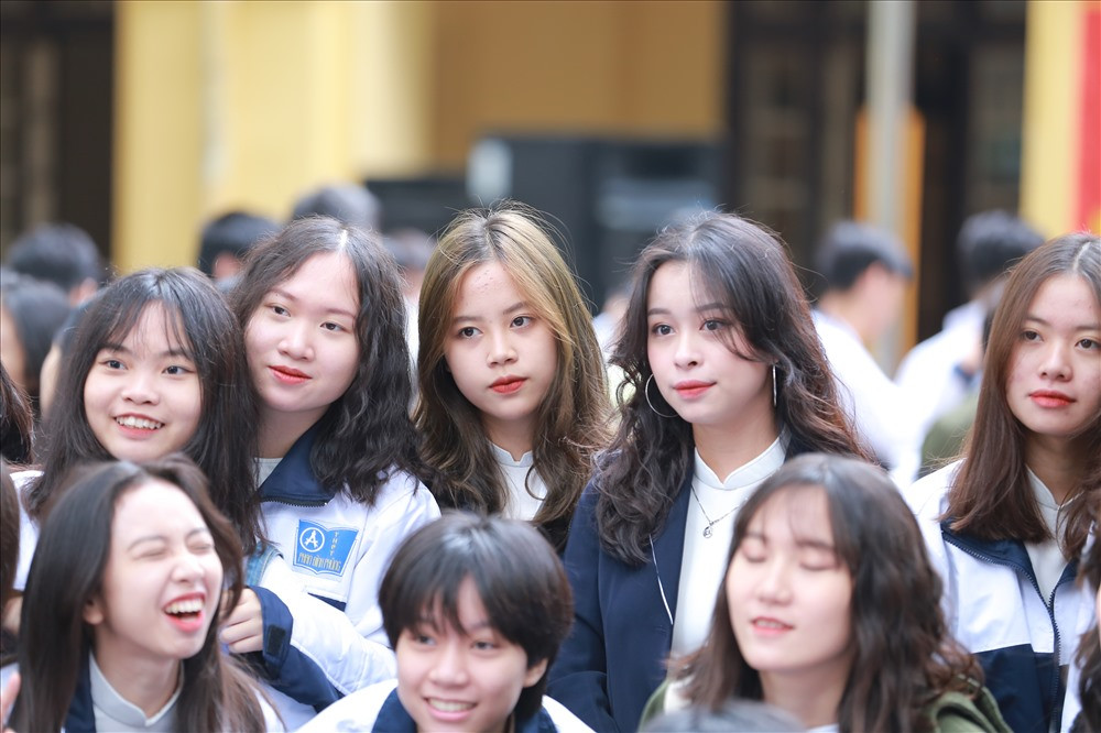 Trường THPT Phan Đình Phùng từ trước đến nay luôn nổi tiếng bởi những em nữ sinh duyên dáng.