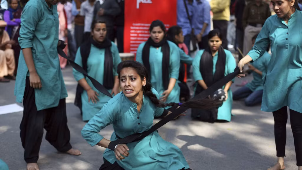 Nguyen nhan sau xa cua nhung vu hiep dam tran lan tai An Do-Hinh-2