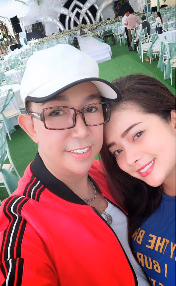 Con gai Long Nhat phan ung bat ngo truoc tin don bo chuyen gioi