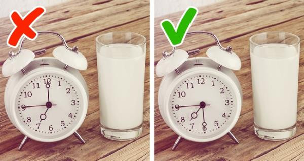 Sữa: Thật khó tin nhưng theo các nhà khoa học, bạn không nên uống sữa vào buổi sáng trước bữa ăn. Vì việc làm này sẽ kích thích sản xuất axit trong dạ dày gây ợ nóng và mụn trứng cá.