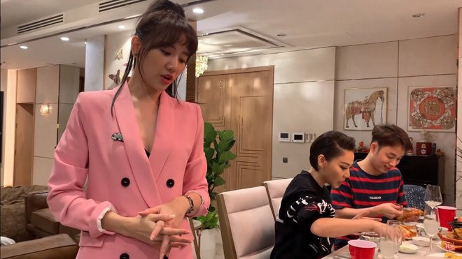 Hari Won doi hon khi Tran Thanh tang Hoa hau Thu Hoai qua gia tri-Hinh-3