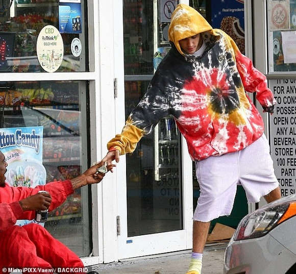 Justin Bieber: Hoang tu Hollywood voi trai tim nhan hau-Hinh-3