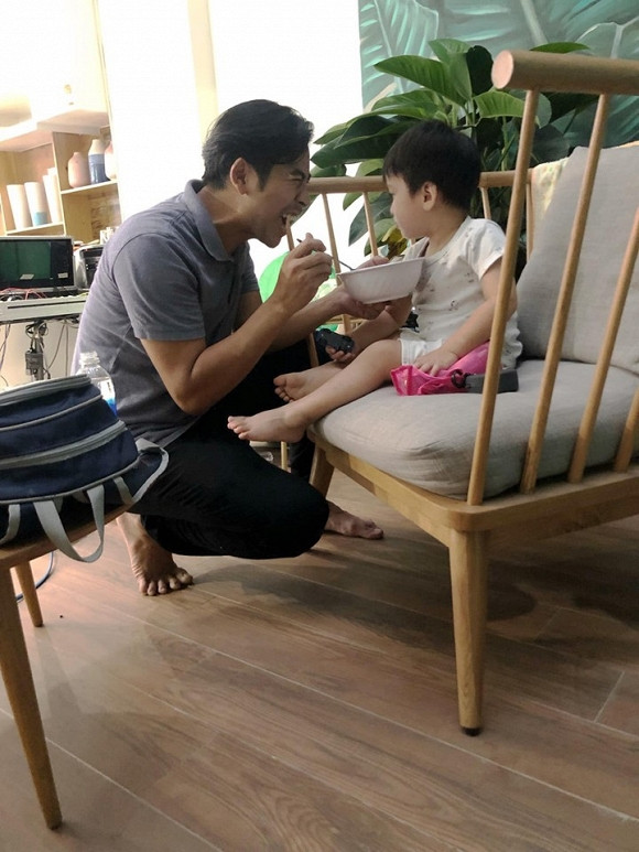 Thanh Binh xung danh 