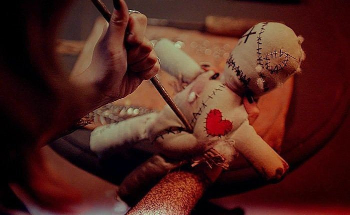 Choi ngai bi ngai quat: Bao ung nhan gian hay tuong tuong cua nguoi doi?