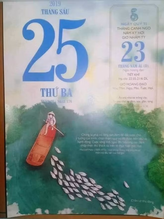 Thậm chí, dân mạng còn tìm được những tấm lịch dự đoán đề thi môn Ngữ văn năm nay. Câu nói của triết gia Pháp Voltaire: "Hành trình của sông ra biển không nhanh như hành trình của con người đến với sai lầm" được dân mạng cho là rất đúng với ngữ cảnh. Ảnh chụp màn hình.