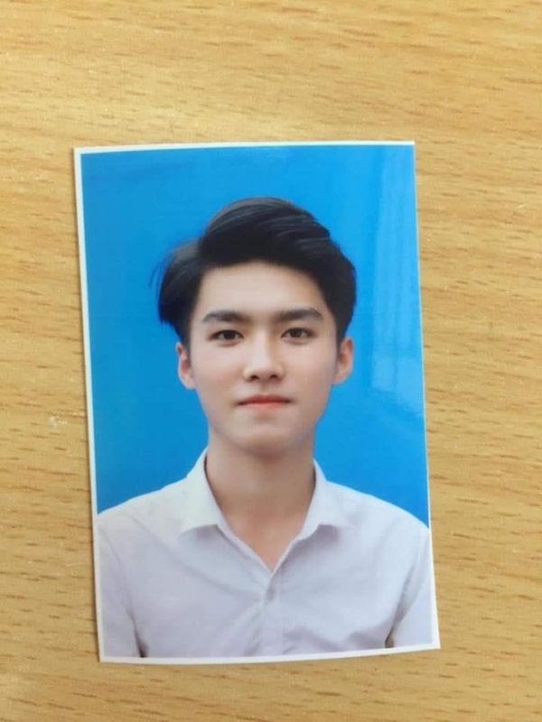 Vẻ đẹp trai rất hiền của một nam sinh đến từ Lào Cai.