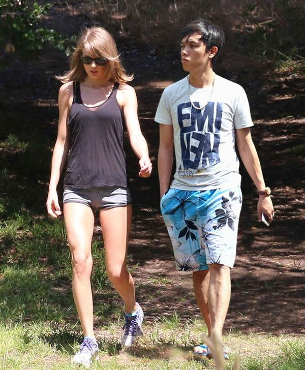 Dù biết rõ là ảnh ghép nhưng dân tình chẳng thể tìm ra điểm không hợp lý nào trong loạt ảnh này của Mai Xuân Huy