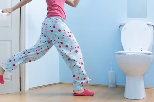 Khốn khổ người phụ nữ mắc bệnh lạ buồn tiểu trăm lần mỗi ngày Khon kho nguoi phu nu mac benh la buon tieu tram lan moi ngay