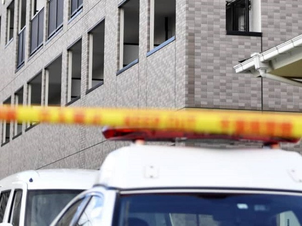 Be gai Nhat Ban bi bo de bao hanh den chet va buc thu bi an