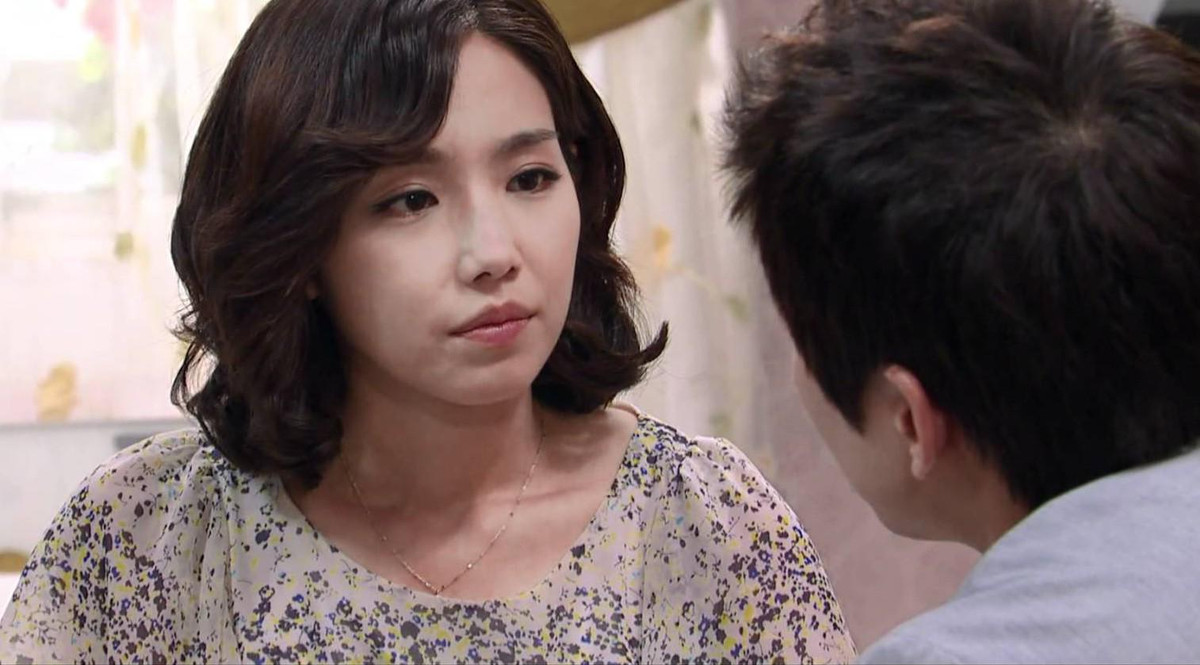 Chet lang truoc mon qua soc cua nguoi yeu cu con dau tuong lai