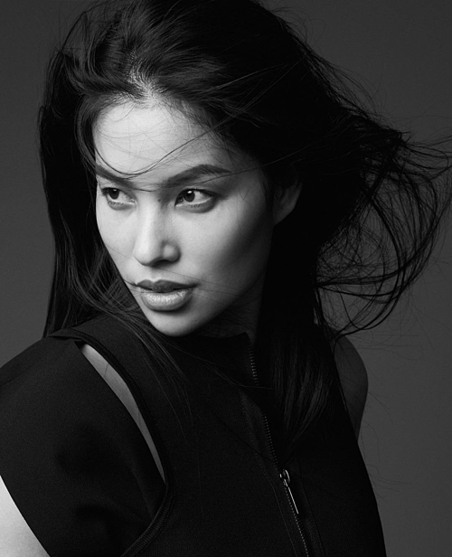 Pham Huong bat ngo khoe nha moi tau o Viet Nam-Hinh-4