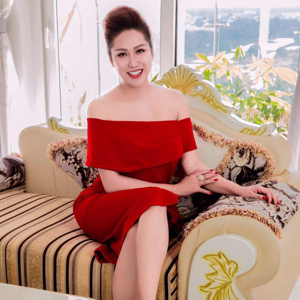 Phi Thanh Van xuc dong nho thua cat-se 30.000 dong