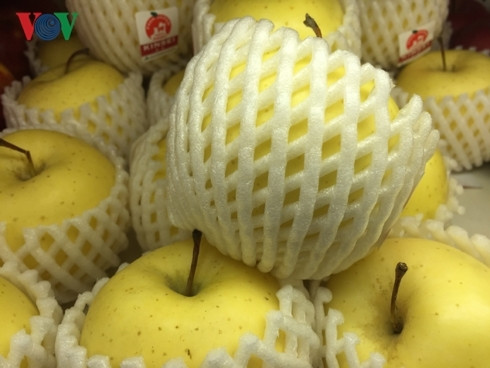 Táo Kinsei nhập khẩu từ Nhật khá "ăn khách" dù giá gần 300.000 đồng/kg.(Nguồn: VOV.VN)