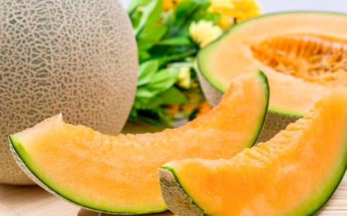 Loại dưa này hiện đang được bán ở Việt Nam với giá từ 1,2-1,5 triệu đồng/quả. (Nguồn: VietnamNet)