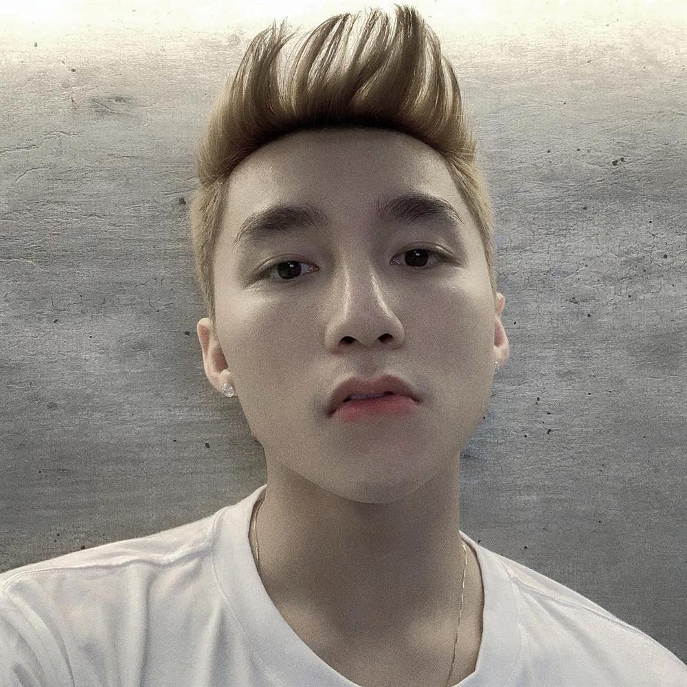 Những hình ảnh mới nhất của chàng trai gốc Thái Bình.