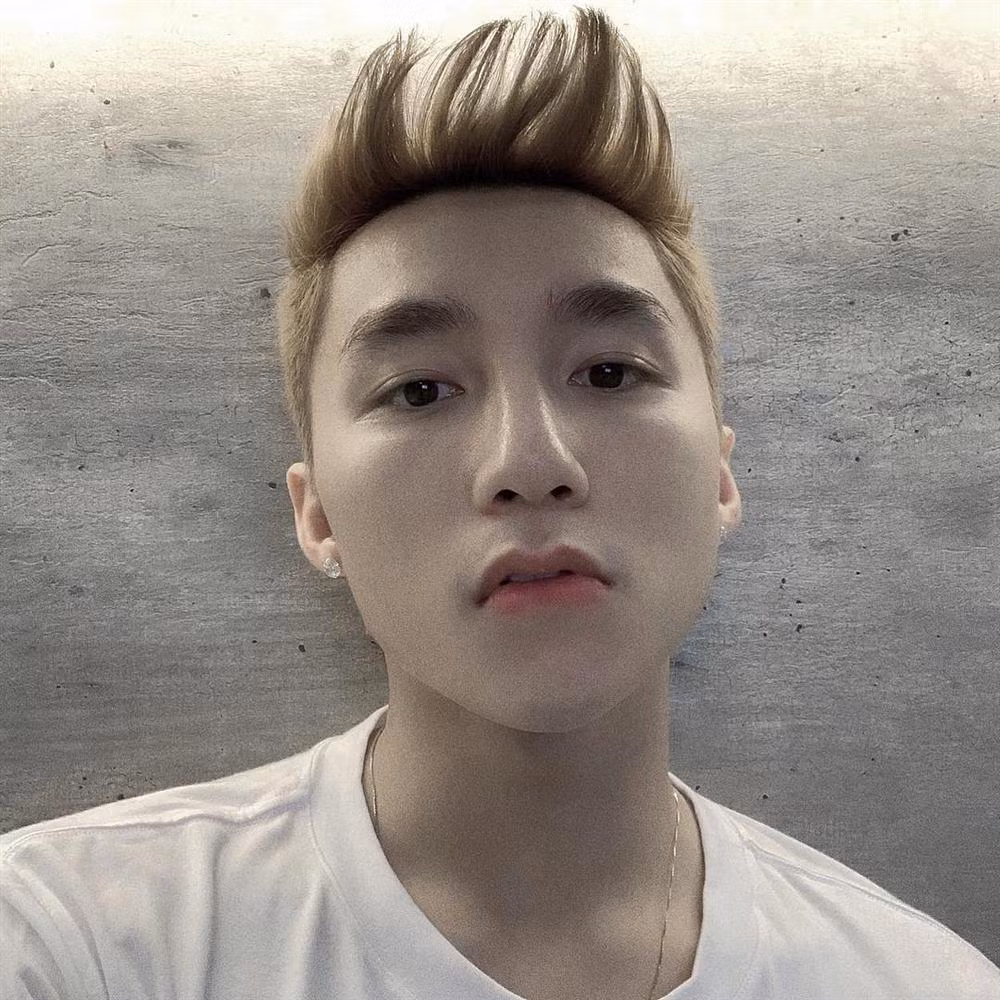 Những hình ảnh mới nhất của chàng trai gốc Thái Bình.