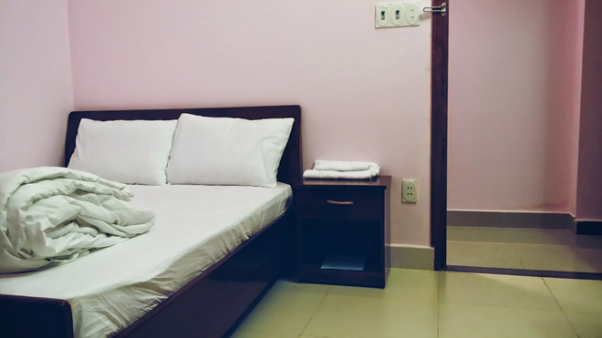 4 thu mien phi o nha nghi nhung 