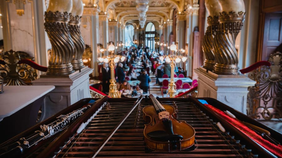 New York Cafe hiện tại trở thành điểm du lịch nổi tiếng của châu Âu. Nơi đây từng diễn ra nhiều sự kiện lớn cũng như các chương trình nghệ thuật hoành tráng.